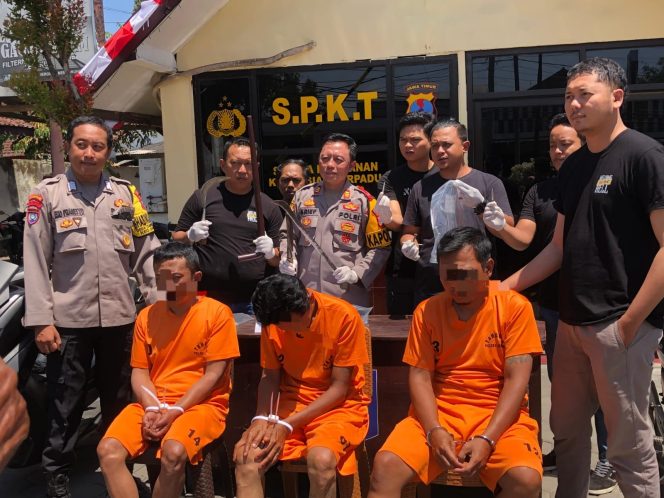 
					Polisi Berhasil Amankan 3 Tersangka Perampokan dan BB 6 Motor di Jember