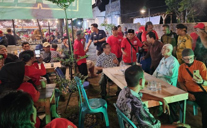 
					Relawan Mardinoto Ngopi Bareng, Ini Pesan Pentingnya.